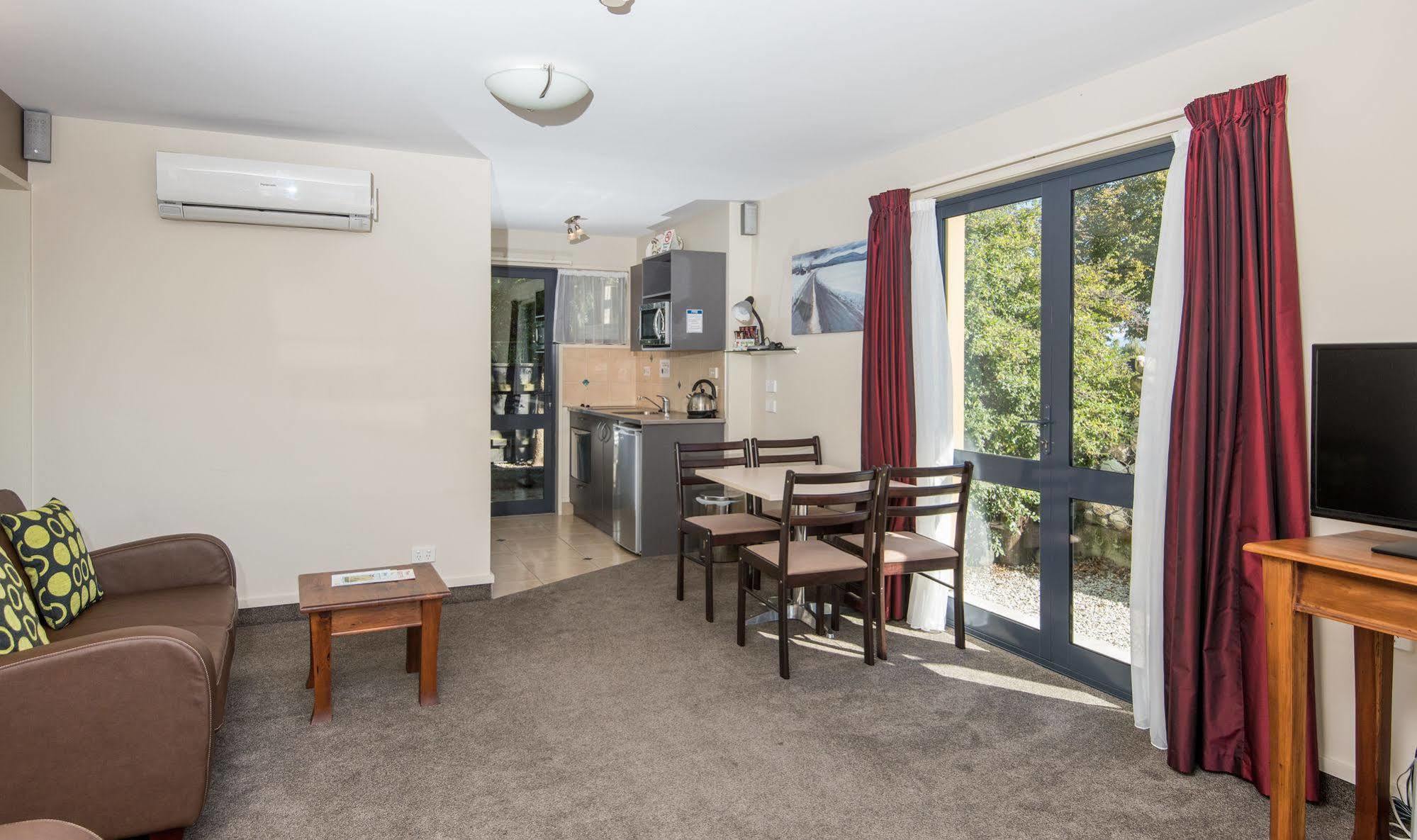 Gladstone Motel Richmond Ngoại thất bức ảnh